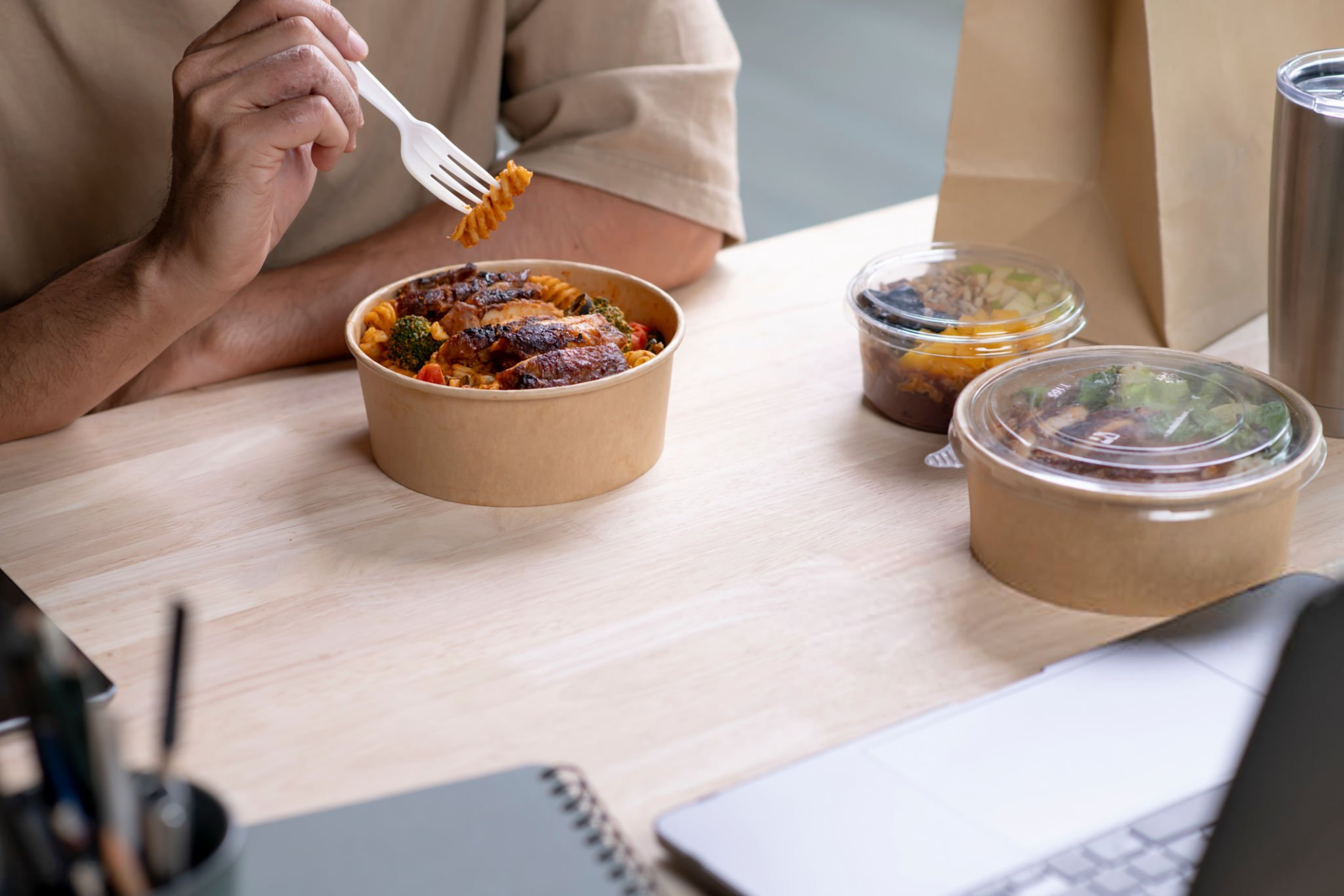 ظروف کاغذی برای سفارش بیرون بر